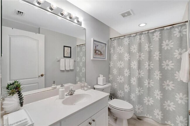 Building Photo - 7811 Regal Heron Cir