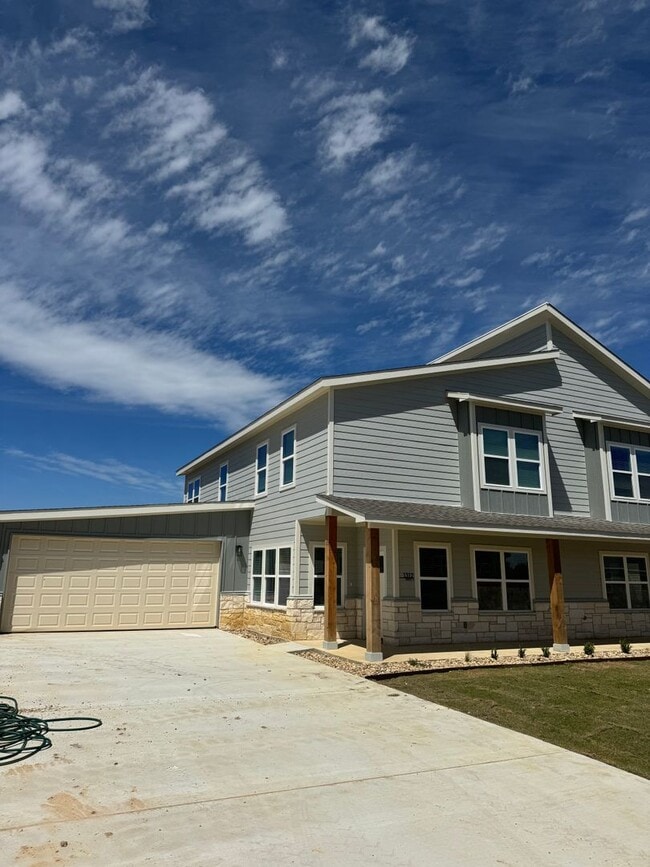 Building Photo - NEW BUILD - Modern Living at its best - HI...