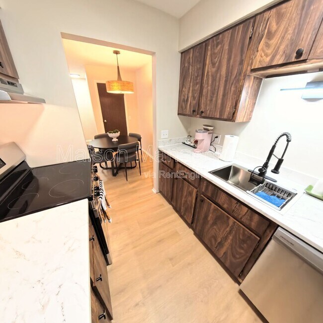 Building Photo - 2519 Culver Rd