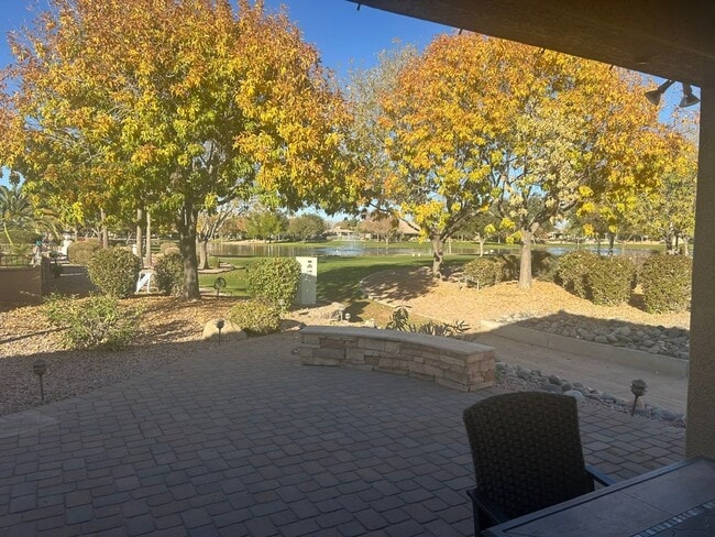 Building Photo - Waterfront Furnished rental in Gated Community of Sun Lakes