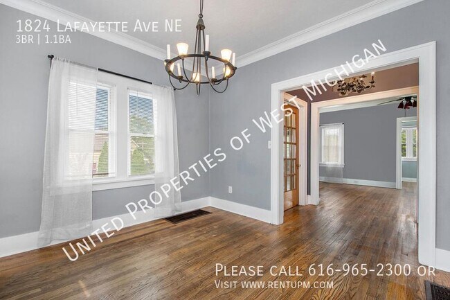 Building Photo - Available Now | Recently Renovated 3 Bedro...