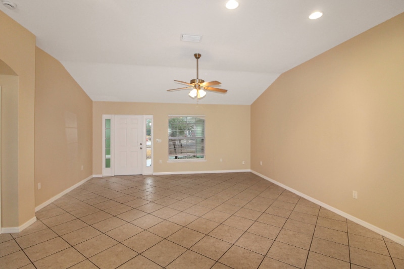 Building Photo - 3265 W Price Blvd