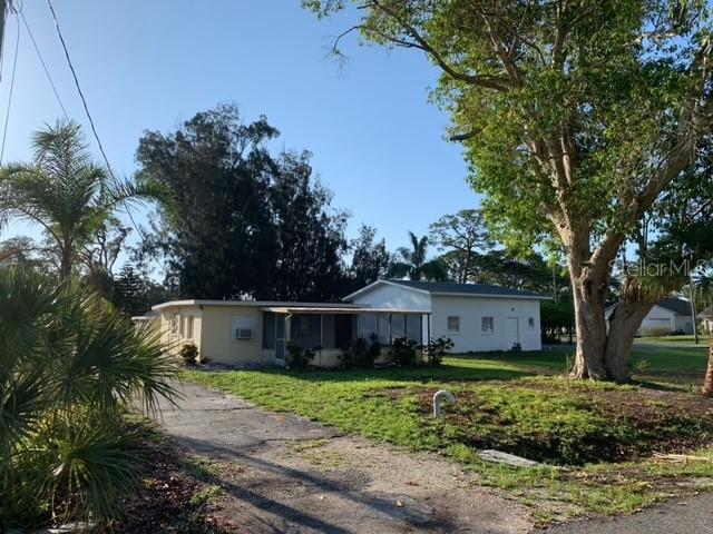 Primary Photo - 281 S Maple St