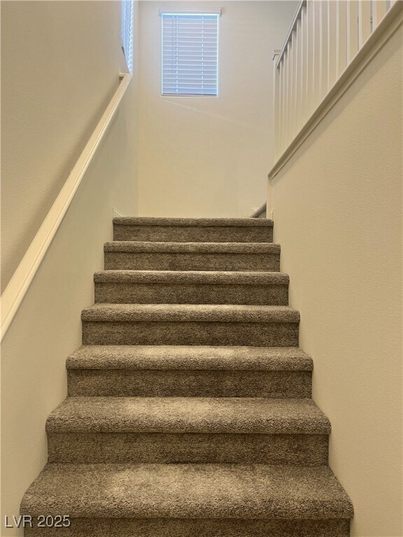 Building Photo - 10106 W Meranto Ave