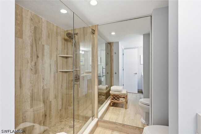 Building Photo - 5501 Heron Point Dr