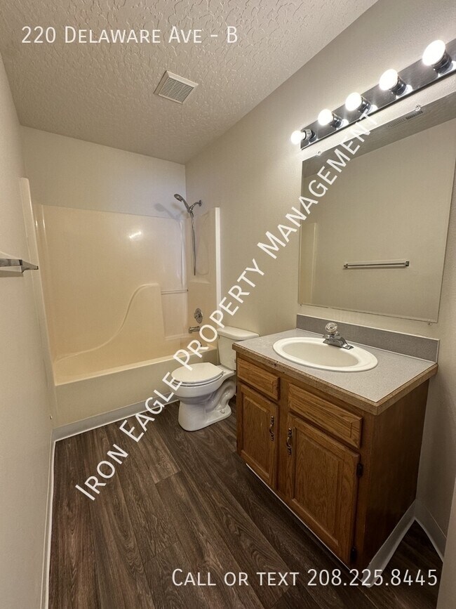 Building Photo - 220 Delaware Ave