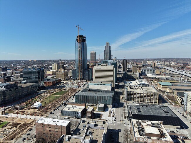 Building Photo - Beebe Runyan