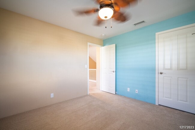 Building Photo - $5,100 / 4br - 1992ft2 - 4 BED 3 BATH HOME...