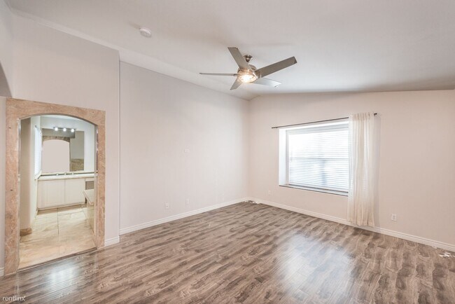 Building Photo - 4 br, 2.5 bath House - 8128 Neptune Beach Ave