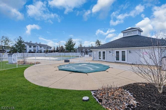 Building Photo - 349 Burdock Ct
