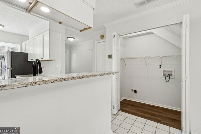 Building Photo - 6658 Witherington Ct NW