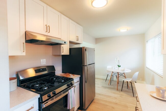 Floorplan - Niles Station