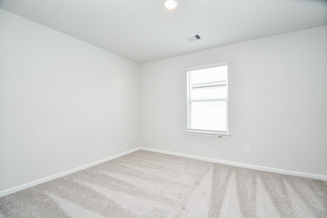 Building Photo - 23303 Happy Mdw Ln