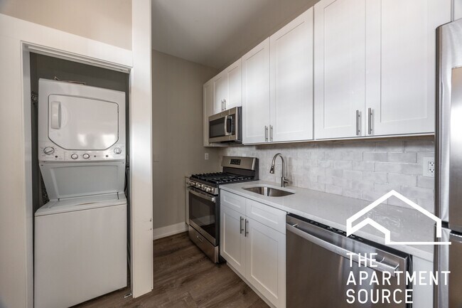 Building Photo - 6519 N Newgard Ave