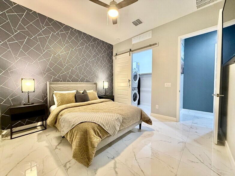 Building Photo - 4013 W Buist Ave