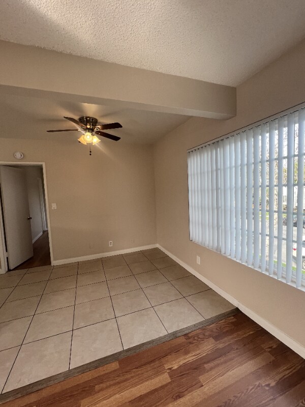 Building Photo - 10932 Palma Vista Ave