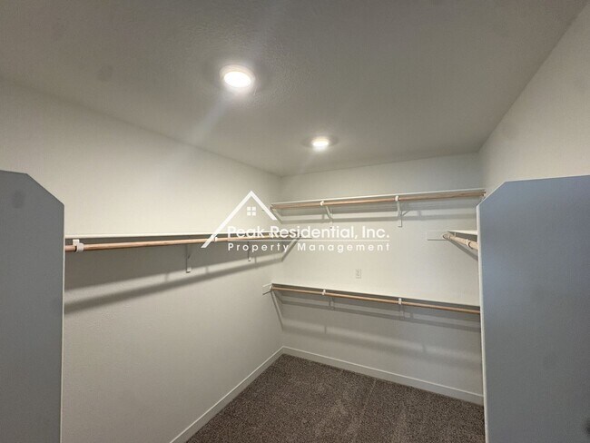 Building Photo - 12636 Hereford Ave
