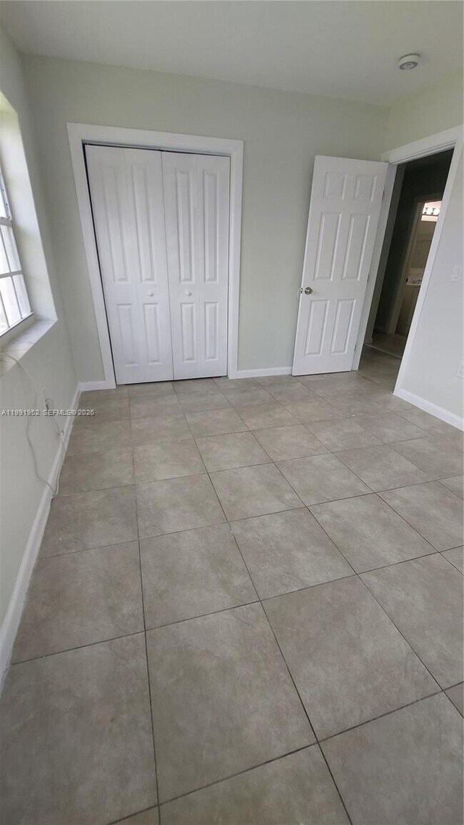 Building Photo - 8915 NW 10th Ave