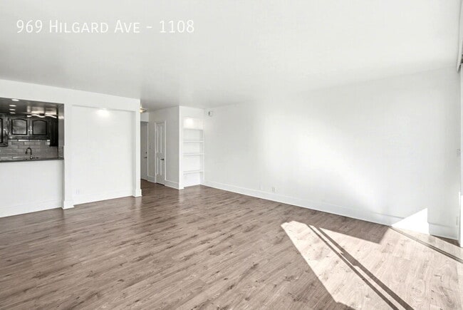 Building Photo - 969 Hilgard Ave