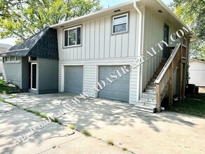 Building Photo - Completely Remodeled Shawnee Duplex-Coming...