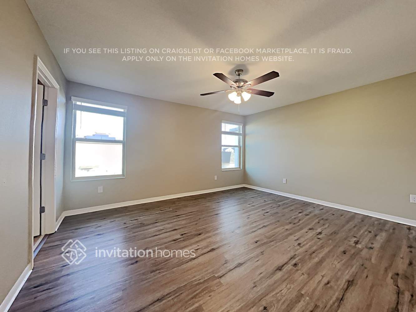 Building Photo - 10210 Cool Waterlily Ave