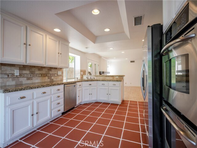 Building Photo - 24709 Cll Conejo