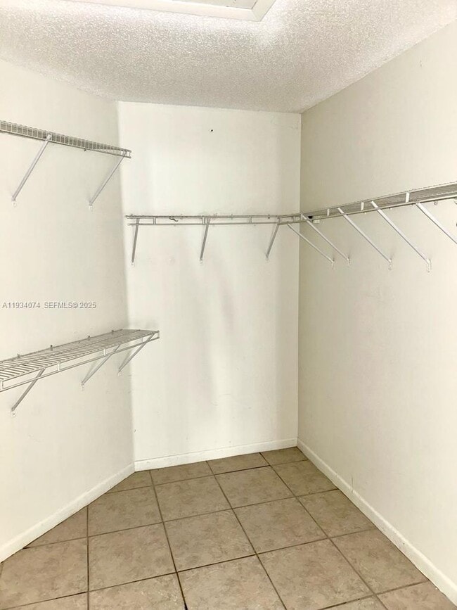 Building Photo - 4779 NW 5th Ct