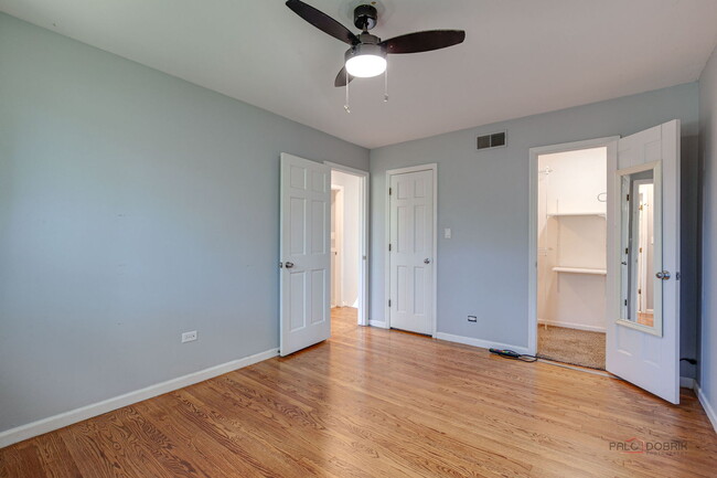Building Photo - 1115 Shermer Rd
