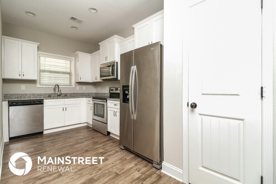 Building Photo - 1237 Catawba Way