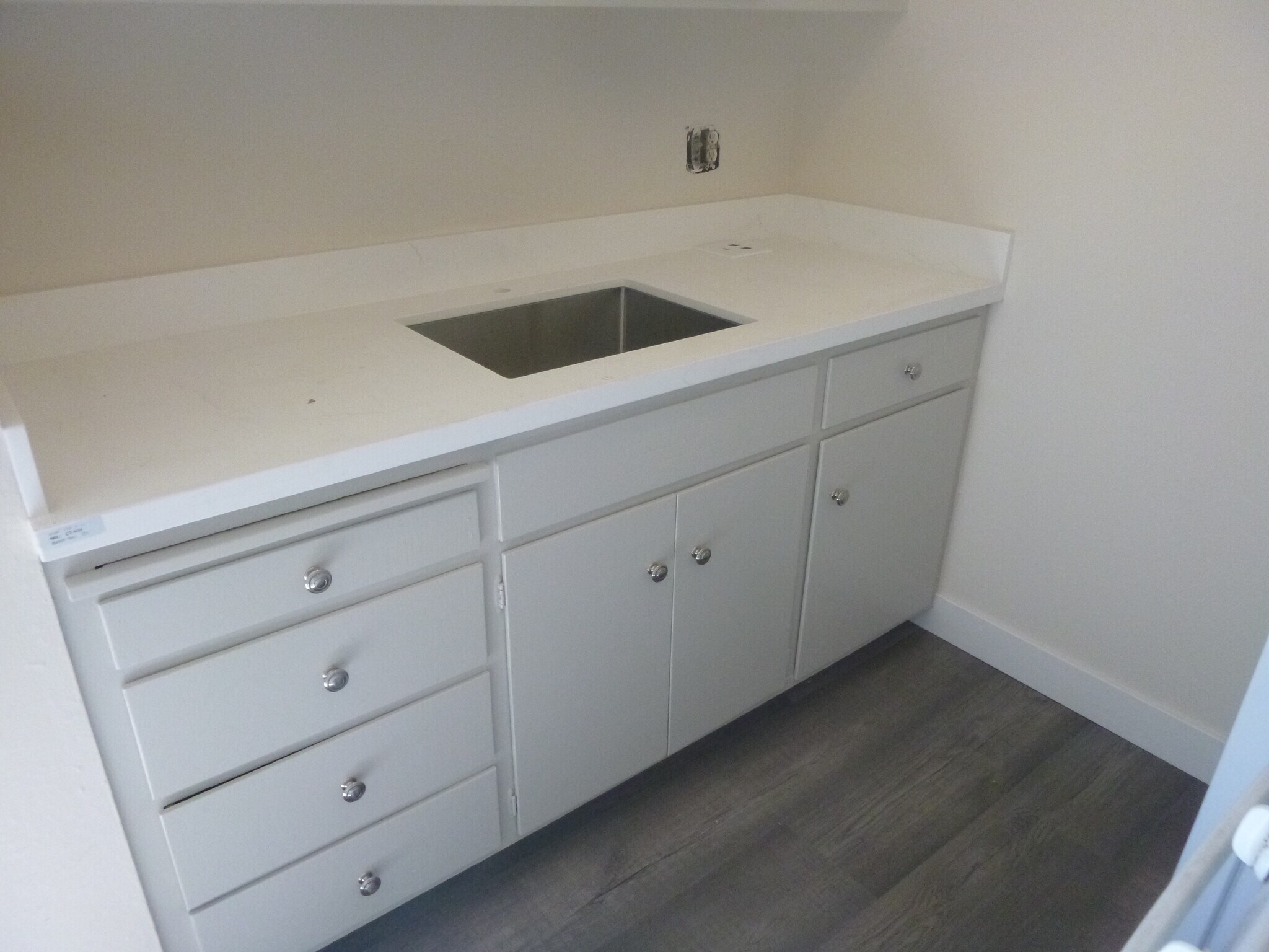 Building Photo - 1805 8th Ave