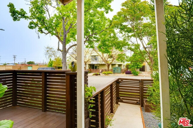 Building Photo - 1760 18th St