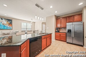 Building Photo - 2535 Villa Borghese