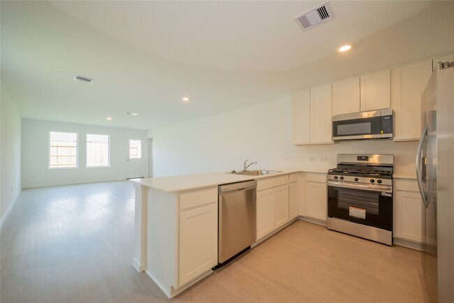 Building Photo - 6147 Sunburst Scarlet St