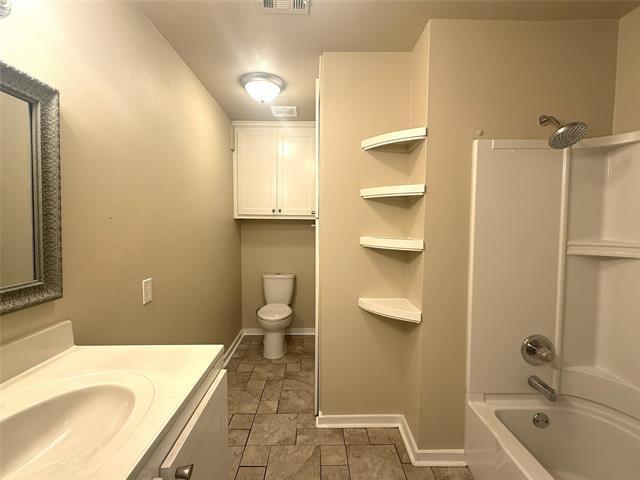 Building Photo - 4718 Normandy Rd