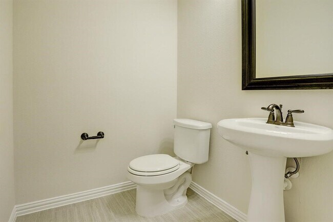 Building Photo - 17203 Bland Mills Ln
