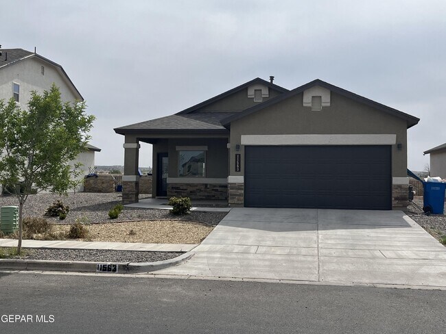 Primary Photo - 11563 Leonor Duran St