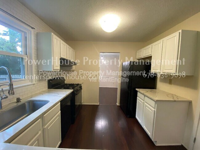 Building Photo - 4725 Carversham Way