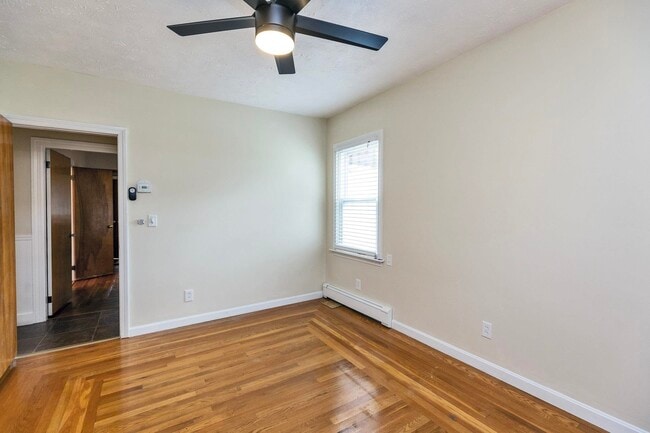 Building Photo - 120 Chauncey Ave