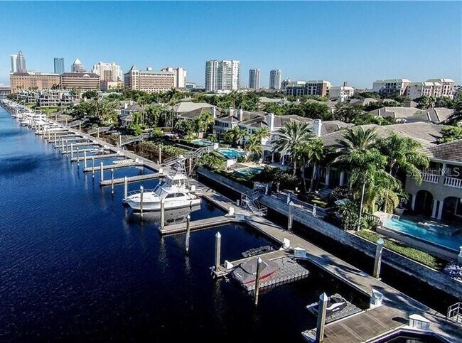 Building Photo - 1000 S Harbour Island Blvd