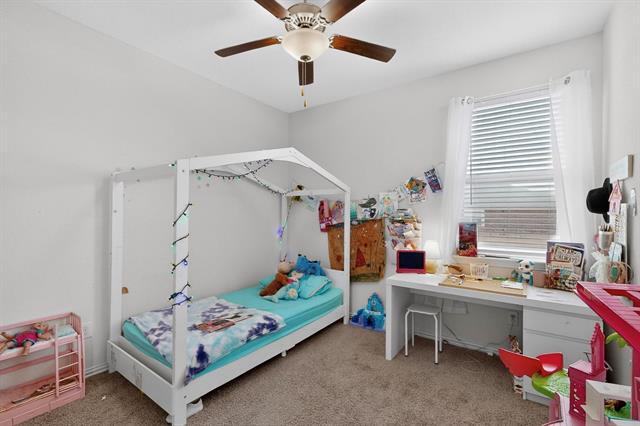 Building Photo - 423 Pepperbark Ave