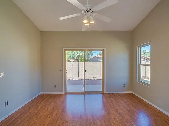 Building Photo - 4512 E Grove Ave