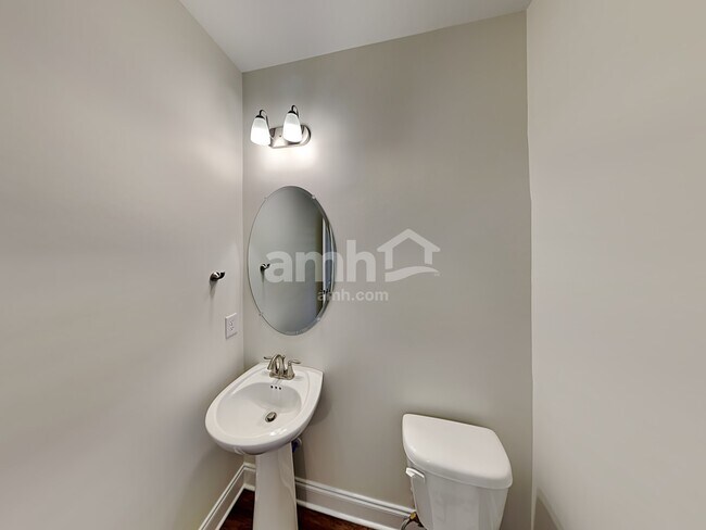 Building Photo - 4746 Chutney Dr