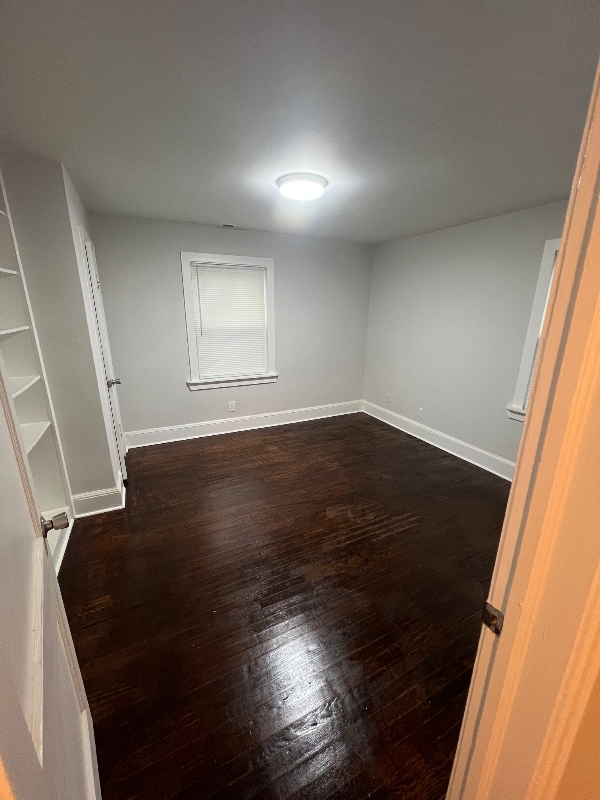 Building Photo - 810 W Rankin Ave