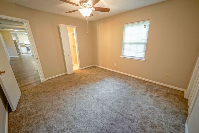 Building Photo - 3/2 Home in Killearn Estates