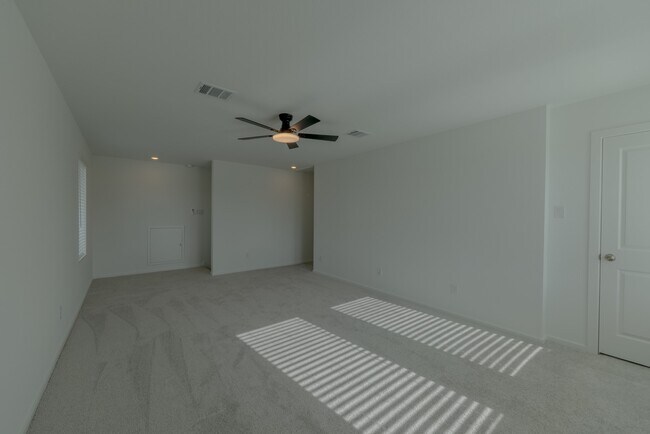 Building Photo - 2074 Solstice Lndg Dr