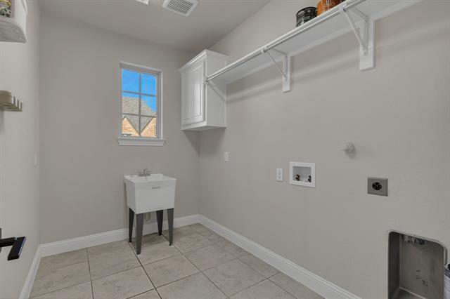 Building Photo - 2905 Vaquero Ln