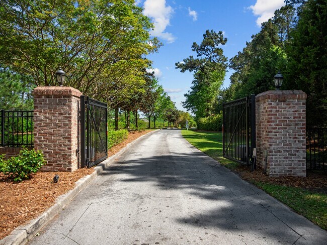 Building Photo - 433 Canvasback Ln