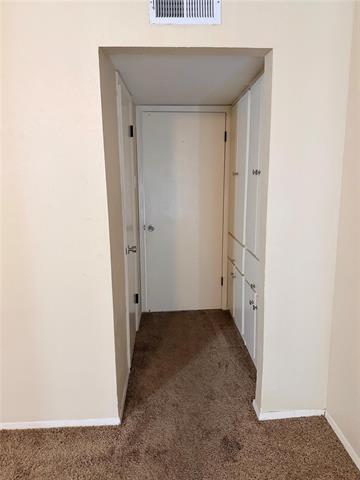 Building Photo - 4933 Skillman St