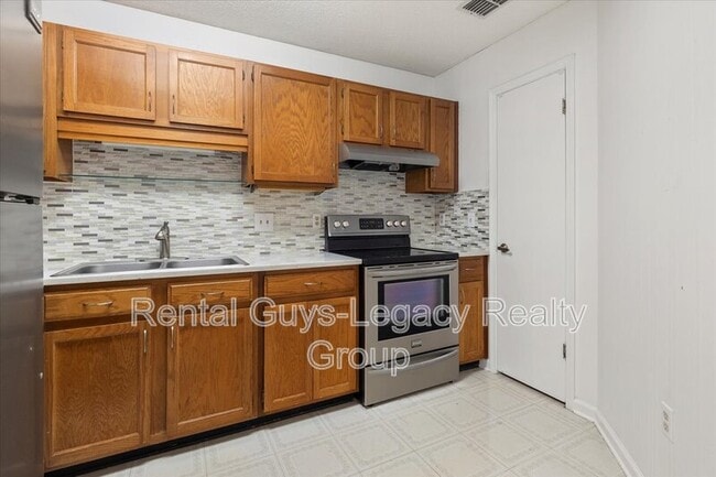 Building Photo - 3854 Windridge Ct