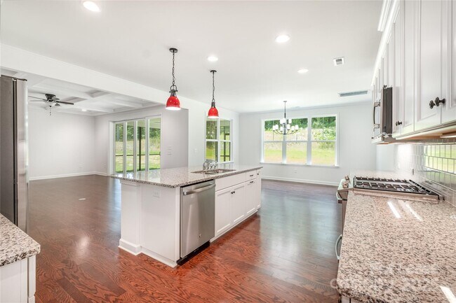 Building Photo - 2567 Cornelius Pl NW